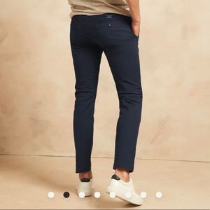 Mens Banana Republic rapid movement chino
